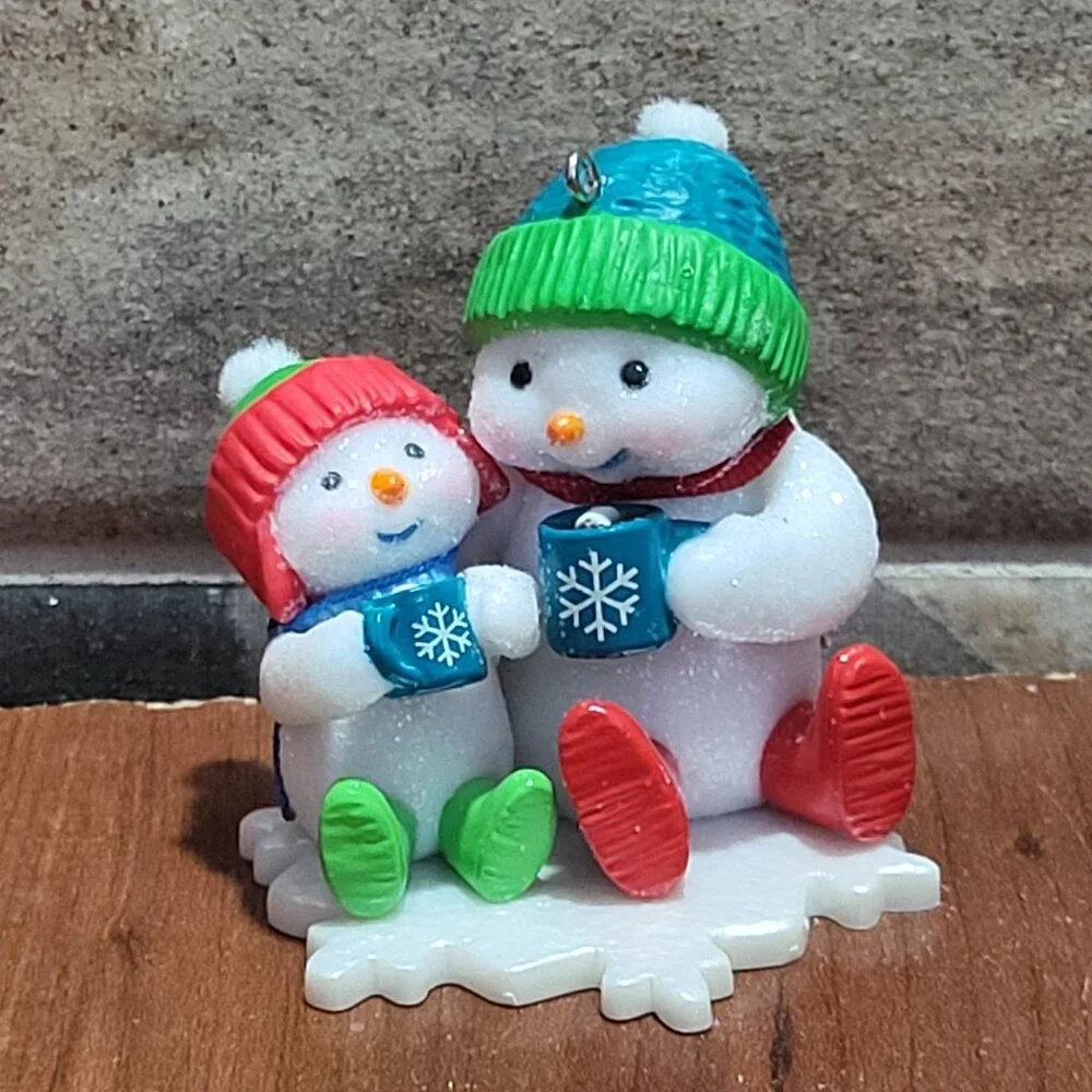 Hallmark Christmas Ornament Cocoa Cuddles Making Memories 2018